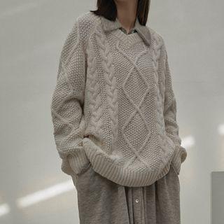 Button-back Cable-knit Sweater
