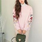 Pintuck-cuff Flower-embroidered Sweatshirt