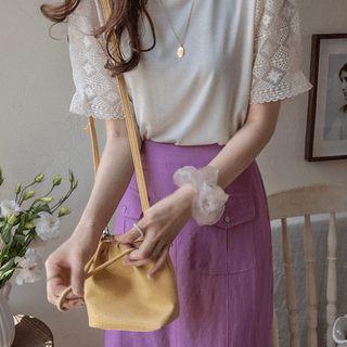 Laced Puff-sleeve Round-neck Top