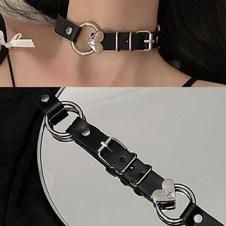 Heart Alloy Faux Leather Choker Black - One Size