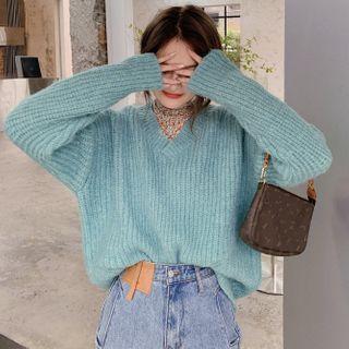 Floral Print Long-sleeve Top / V-neck Sweater