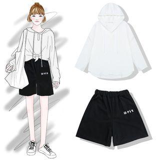 Plain Hoodie / Letter Shorts