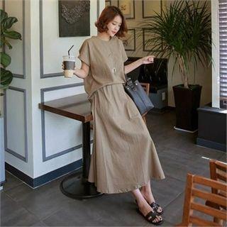 Set: Short-sleeve Top + Band-waist Maxi Skirt