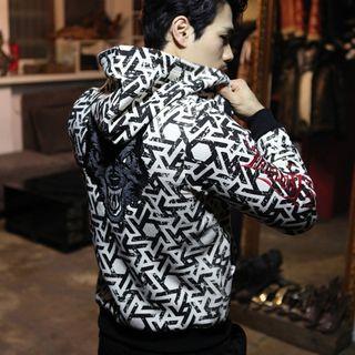 Embroidered Patterned Zip-up Hoodie (ivory) L