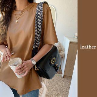 Short-sleeve Pleather T-shirt