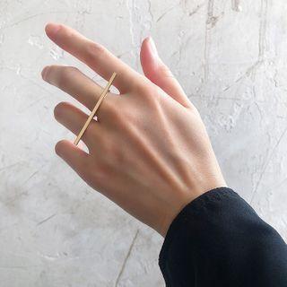 Metal Bar Ring