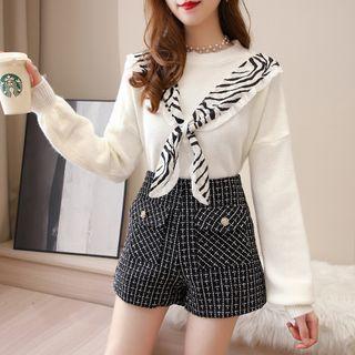 Set: Tie-accent Top + Check Shorts