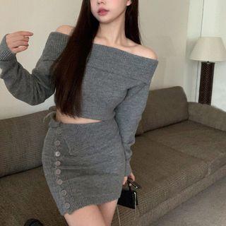 Long-sleeve Off-shoulder Cropped Knit Top / Knit Mini Fitted Skirt