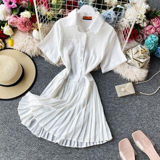 Pocket-front Short-sleeve Pleated Midi Dress