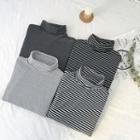 Fleece-lined Turtleneck Stripe Long-sleeve T-shirt