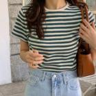 Round-neck Stripe Waffle T-shirt