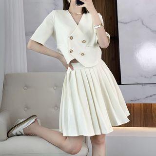 Set: Short-sleeve V-neck Blouse + Mini Pleated Skirt