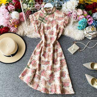 Asymmetric-hem Embroidered Cap-sleeve Qipao