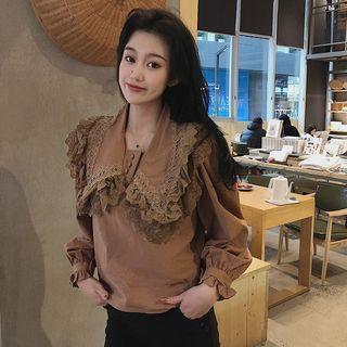Bell-sleeve Peter Pan Collar Lace Trim Blouse