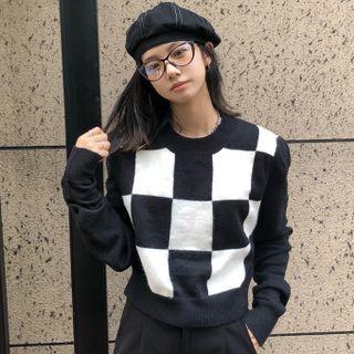 Long-sleeve Checkerboard Cropped Sweater