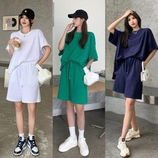 Short-sleeve Plain Loose-fit T-shirt / Plain Shorts