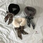Fleece With Leopard Scarf