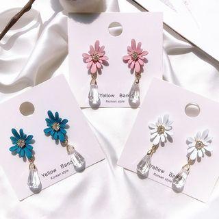 Faux Crystal Daisy Dangle Earring