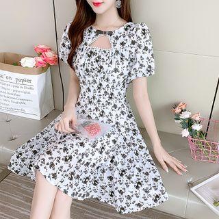 Off-shoulder Two-tone A-line Dress