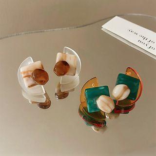 Stone Srud Earring