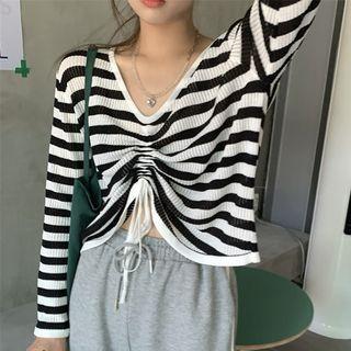 Long-sleeve V-neck Drawstring Crop Top