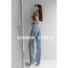 Heart-pocket Straight-cut Jeans