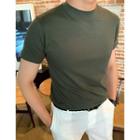 Muscle-fit Plain T-shirt