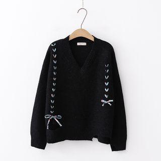 V-neck Lace-up Ripped Sweater