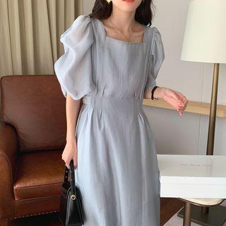Short-sleeve Square-neck Midi Smock Dress