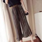 Set: Cat Print Short-sleeve T-shirt + Striped Cropped Wide-leg Pants