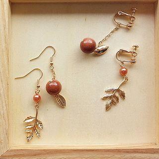 Leaf Non-matching Drop Earring
