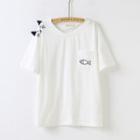 Cat Embroidered Fish Patch Short-sleeve T-shirt
