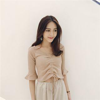 V-neck Elbow-sleeve Crop Top