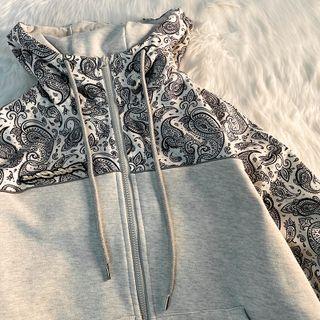Long-sleeve Print Panel Zip-up Hoodie