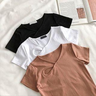 Plain Perforated V-neck Short-sleeve T-shirt
