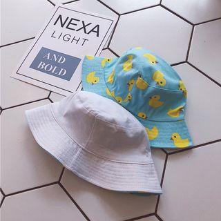 Reversible Duck Print Bucket Hat