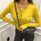 Snap-button Pocket-front Slim-fit T-shirt