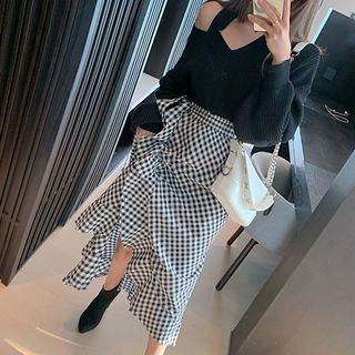 Cold Shoulder Sweater / Plaid Midi Skirt
