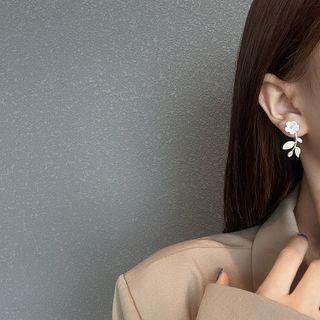 Flower Ear Stud 1 Pair - E2583 - Gold & White - One Size