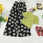 Set: Plain Short-sleeve T-shirt + Flower Print Wide-leg Pants