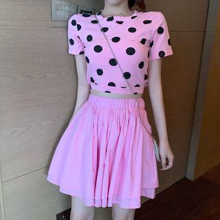 Dotted Short-sleeve T-shirt / Midi A-skirt