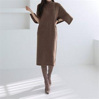 Mock-neck Capelet Knit Dress