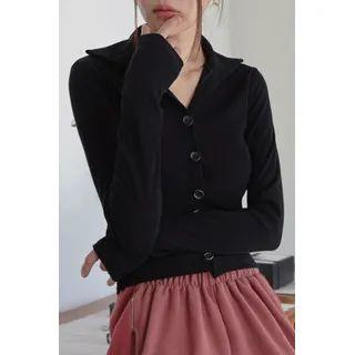 Turtle-neck Button-up Top