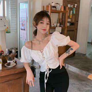 Puff-sleeve Lace-up Cropped Blouse / Boot-cut Pants