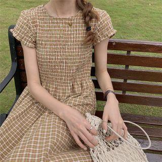 Short-sleeve Plaid Shirred Dress Green - One Size