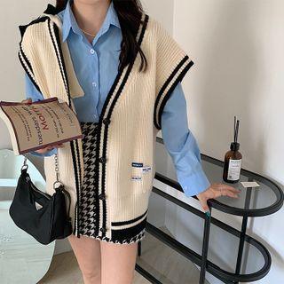 Contrast Trim Single-breasted Sweater Vest