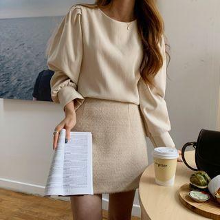 Puff-sleeve Round Neck Blouse