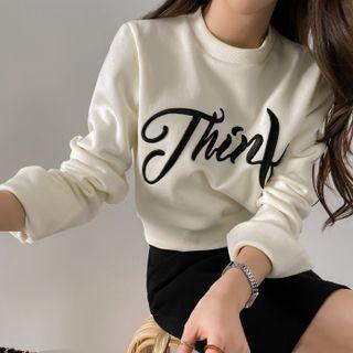 Slit-cuff Letter-embroidered Cropped Sweatshirt