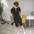 Set: Plain Short Sleeve T-shirt + Cargo Shorts