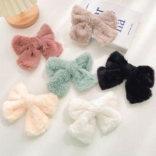 Bow Faux Fur Hair Clip